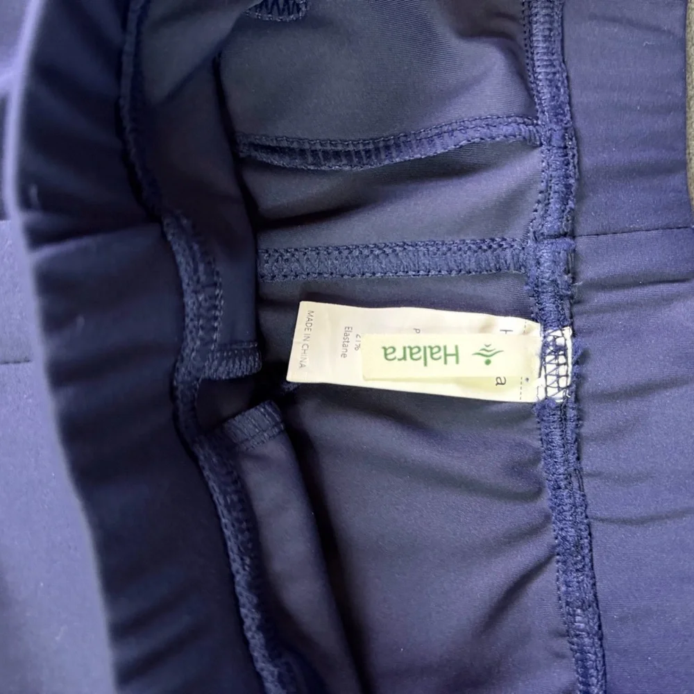 HALARA Midnight Navy High-Rise Wide Leg Trousers - Picture 5 of 8